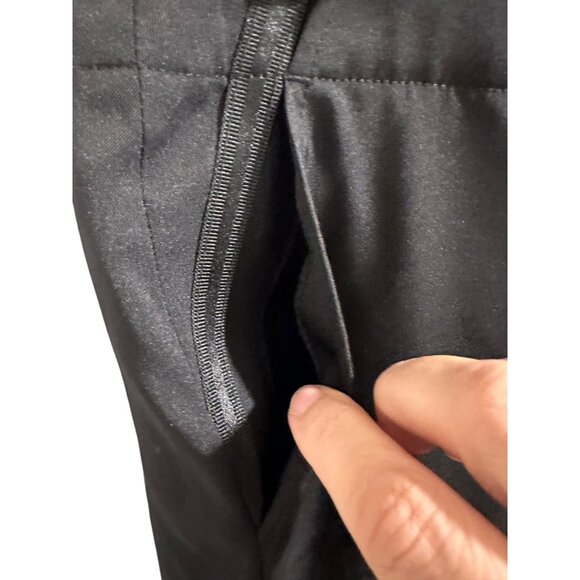 ๐ 2/$20 ๐ Lady Hagen Essentials Black Skort, Pockets & Rear Button Accent sz L - Picture 2 of 6
